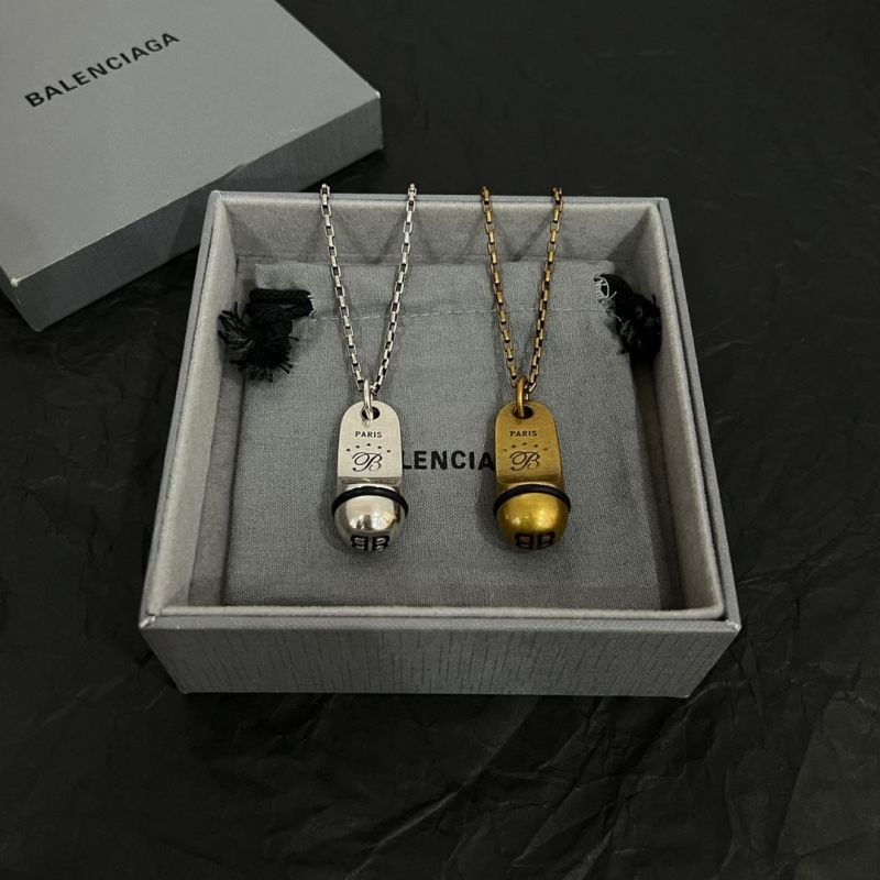 Ba1en*iaga necklaces